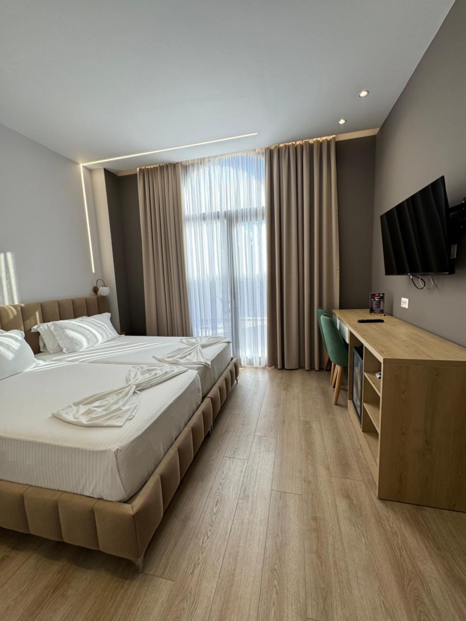 Hotel Panorama & Spa Elbasan Luaran gambar