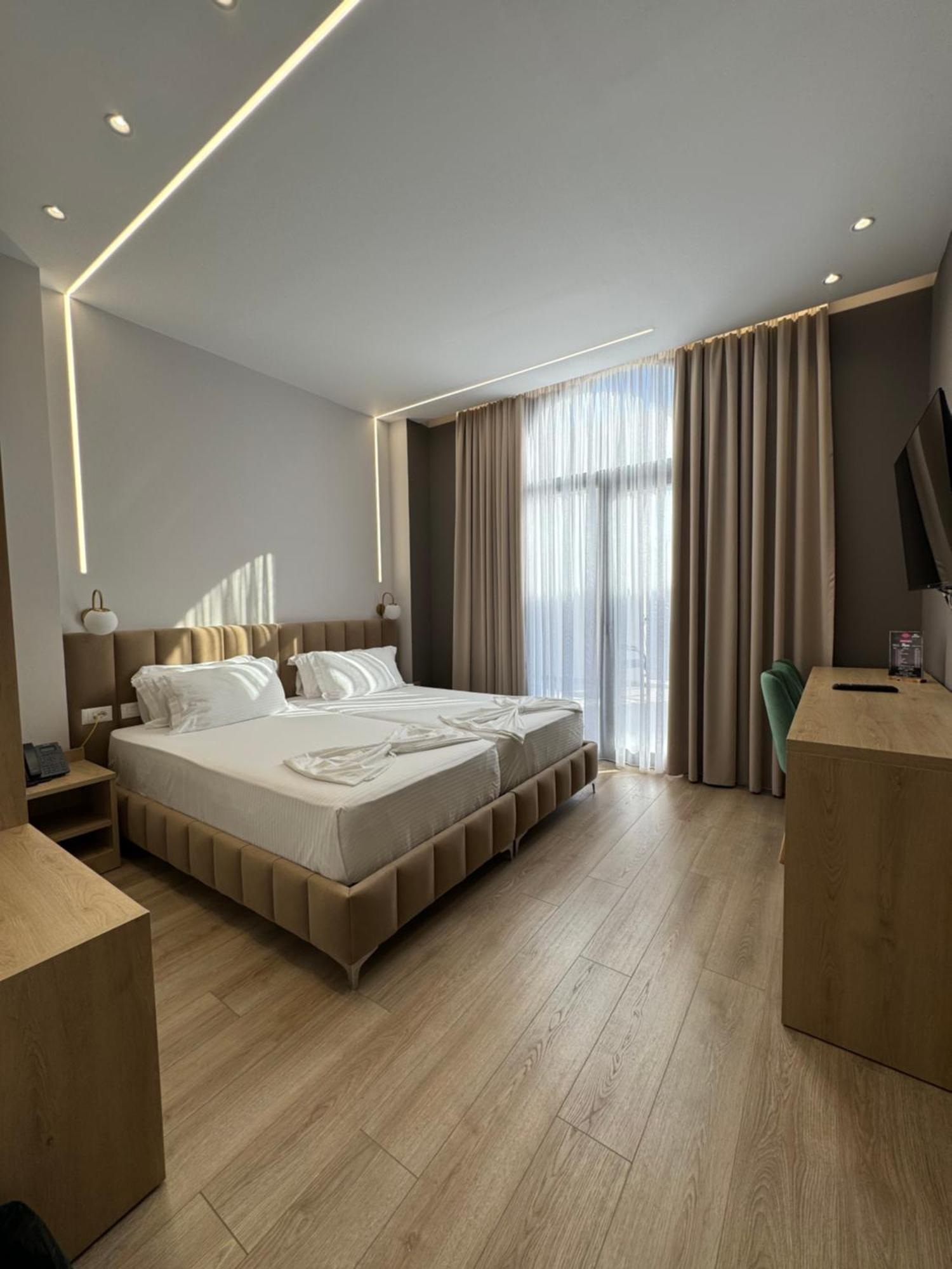 Hotel Panorama & Spa Elbasan Luaran gambar