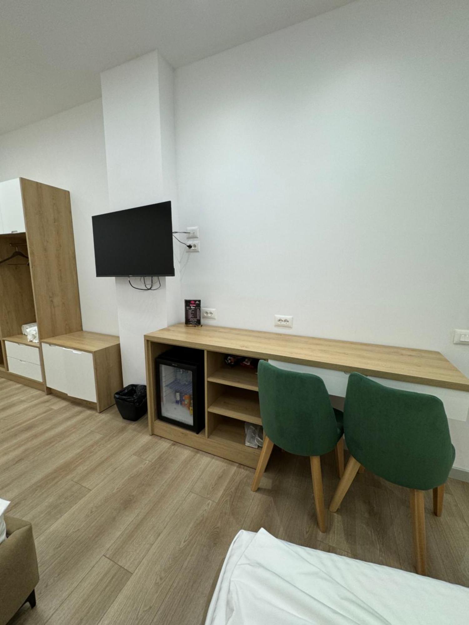 Hotel Panorama & Spa Elbasan Luaran gambar